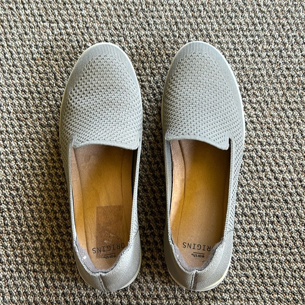 Earth Origins. Size 9.5 Wide